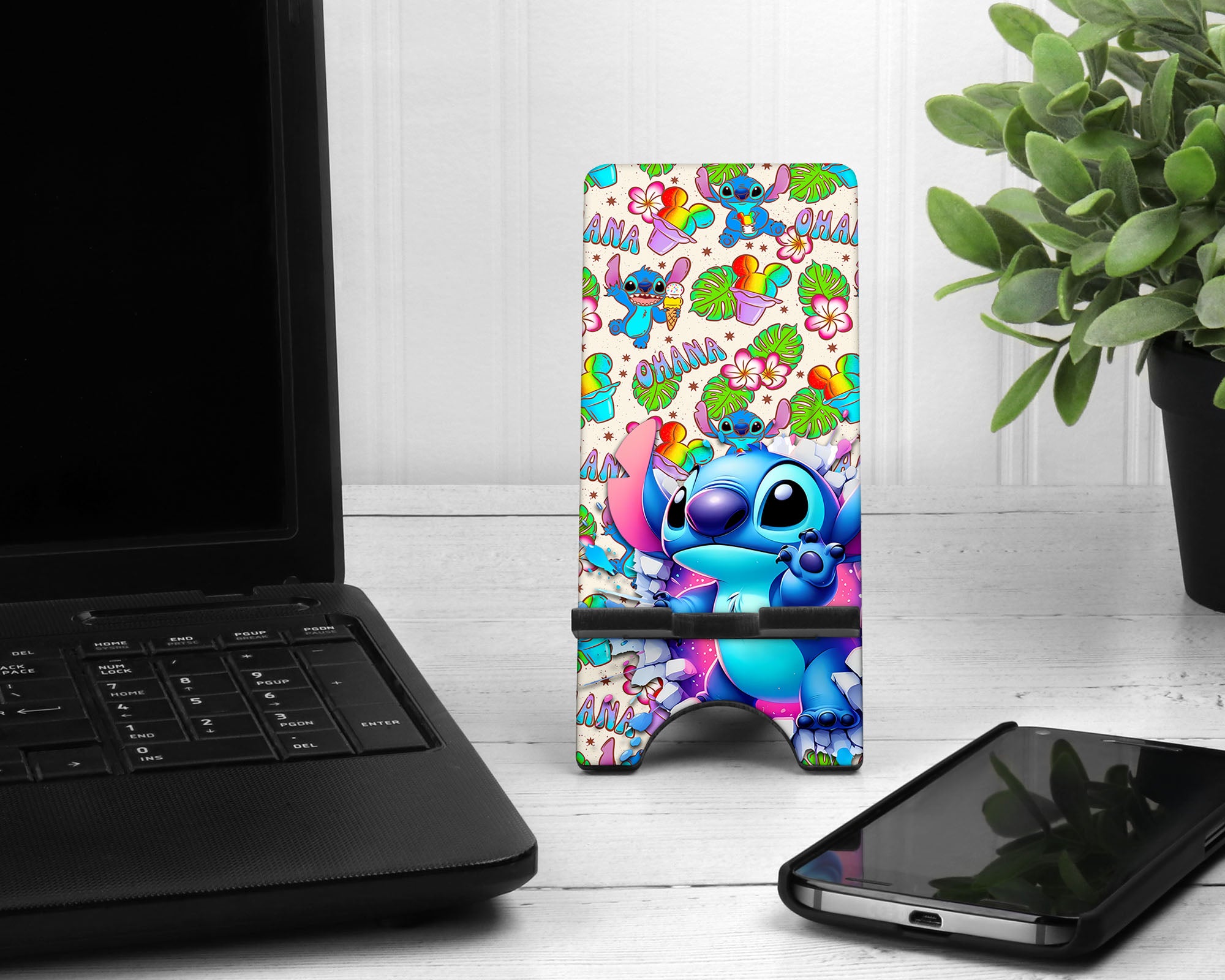 Phone Stand/Holder • Breakthrough Alien